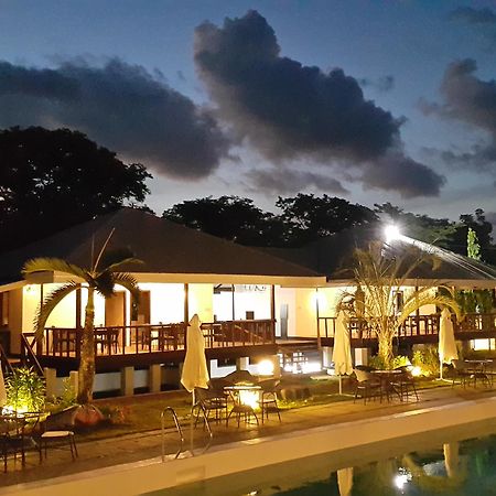 Blue Hotel And Resort Calamba  Exteriér fotografie
